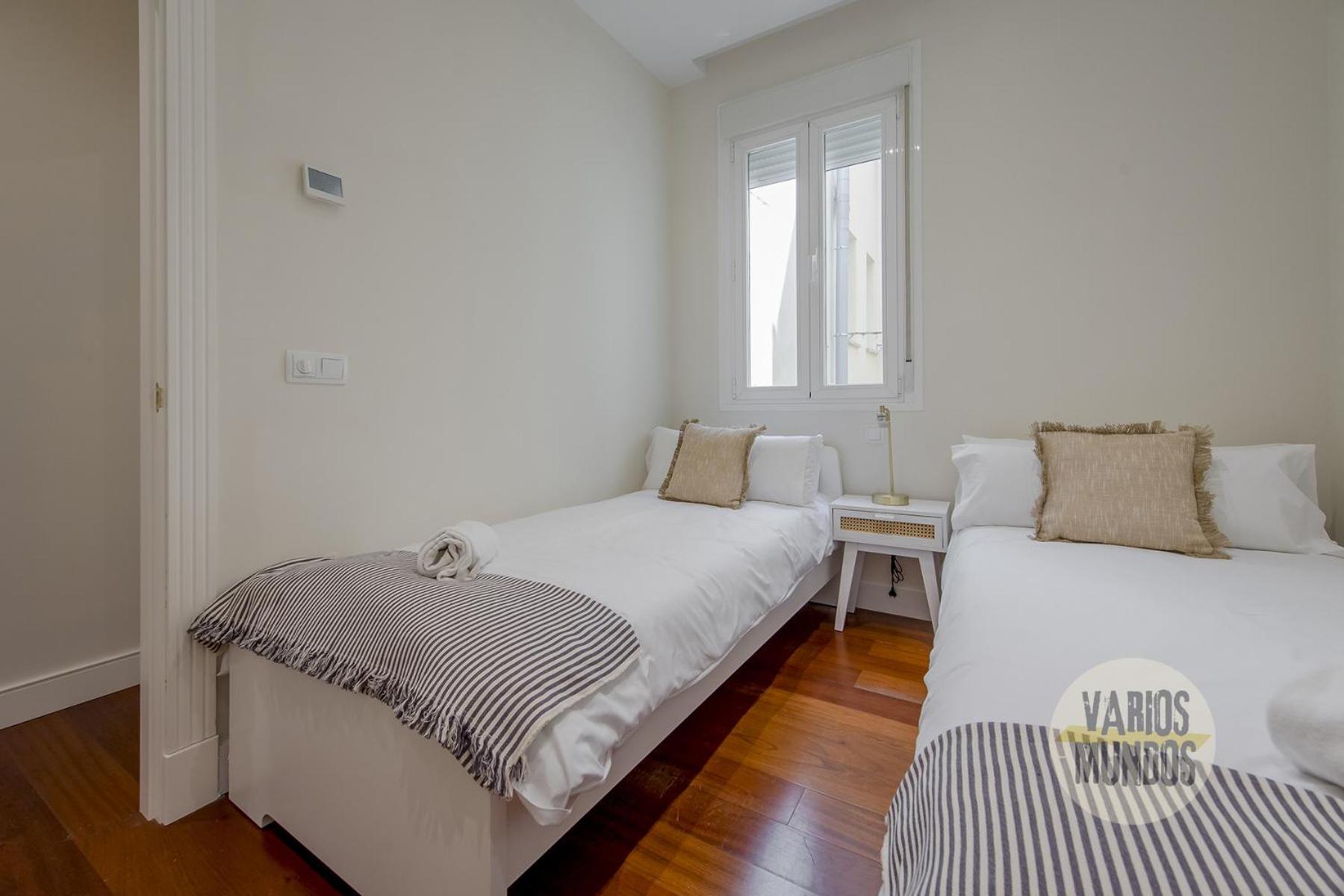 Premium Apt 10Pax En Plaza Espana-Gran Via Мадрид Екстериор снимка